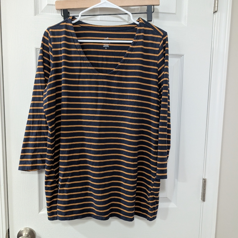J. Jill, Large, Forward-Seam Tee, Soft Cotton‎ 3/4 Sleeve Striped Blouse, Navy - Picture 5 of 6